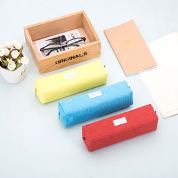 得力 Deli 66715 創(chuàng)意簡(jiǎn)約筆袋，辦公學(xué)習(xí)大容量之選